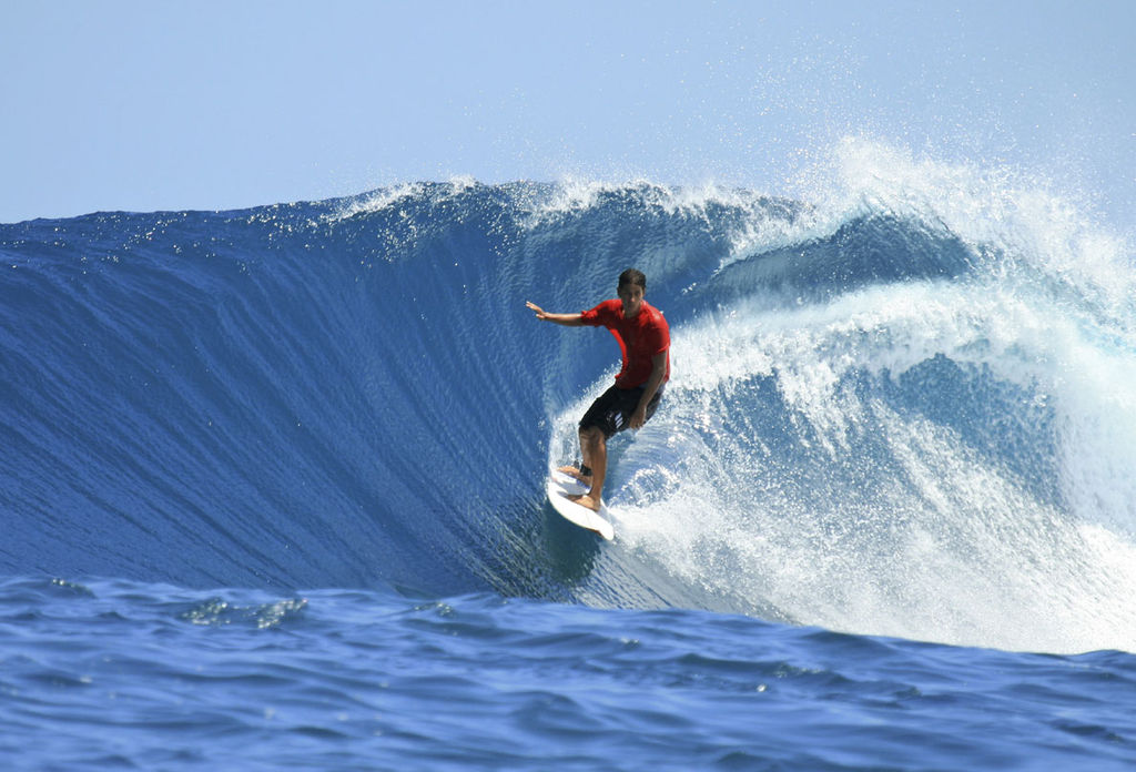 El “surf” de remo está creciendo rápidamente en todo el mundo, y en las playas de Punta Mita no es la excepción.