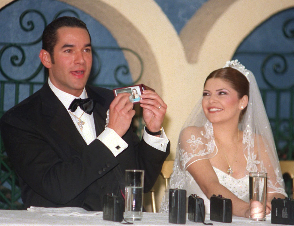 Boda. Itatí Cantoral y Eduardo Santamarina se casaron por la iglesia en enero del año 2000.