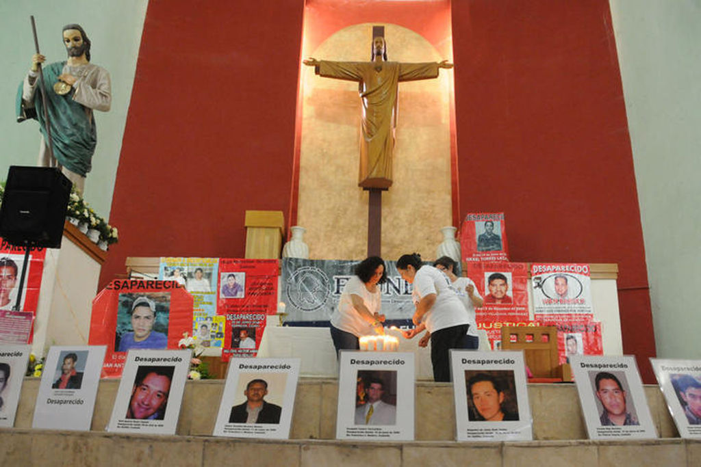 Caso. El colectivo de familiares de personas desaparecidas,  manifestó su rechazo ante la posible designación de Juan José Yáñez Arreola a un área de la PGR.