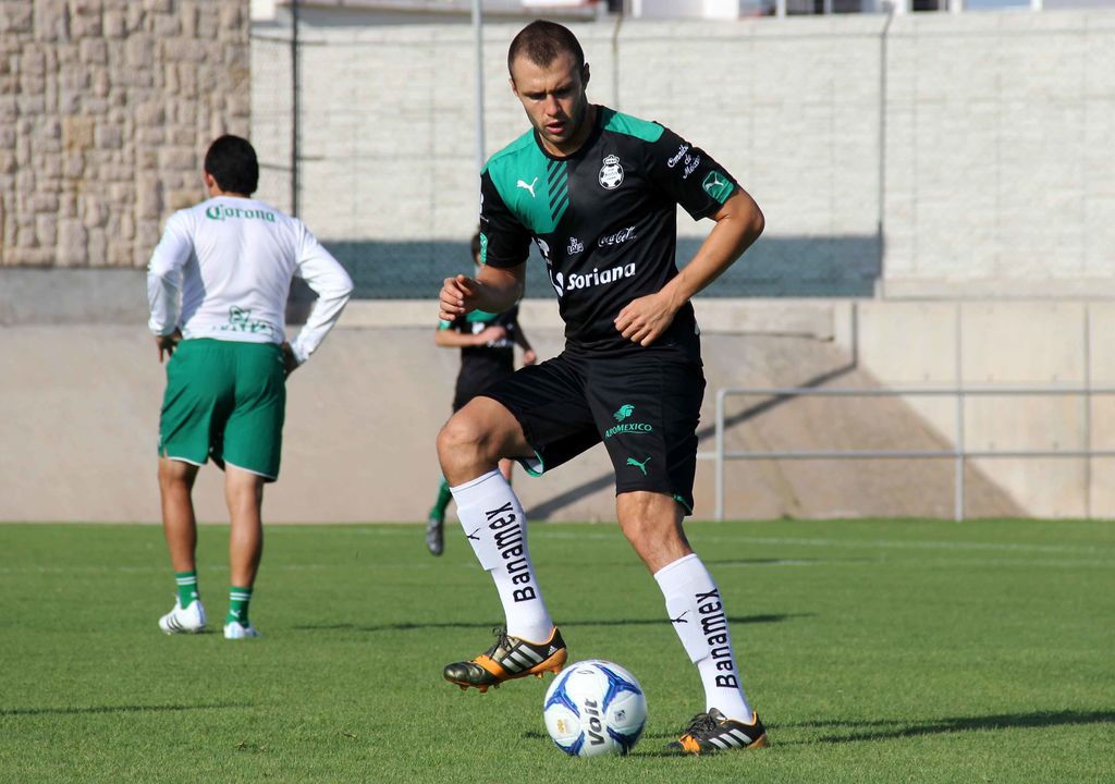 Kristian Álvarez está listo para aparecer con el equipo. (Club Santos Laguna) 