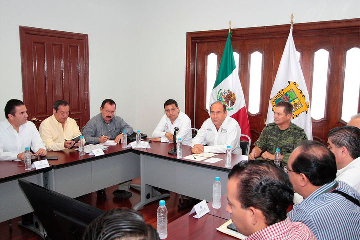 Gobernador. Se reunió ayer en San Pedro con el Grupo de Coordinación Coahuila.
