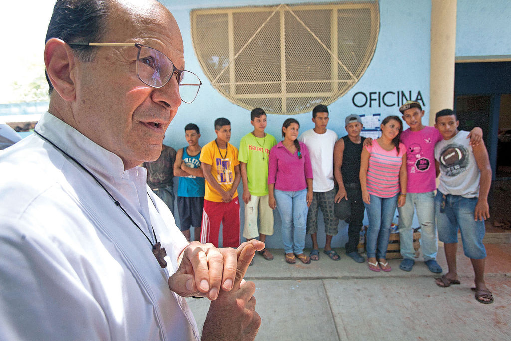 Paz. El padre Alejandro Solalinde, director del albergue Hermanos del Camino y uno de los defensores de migrantes más importantes de la última década, habla sobre las dificultades del proyecto Niños de Paz.