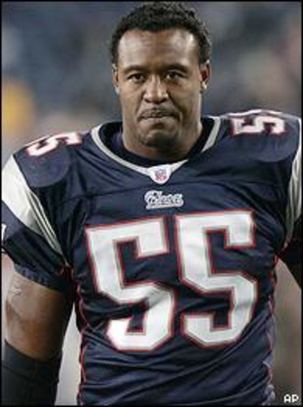 Willie McGinest entra hoy al Salón de la Fama de NE. (Archivo)