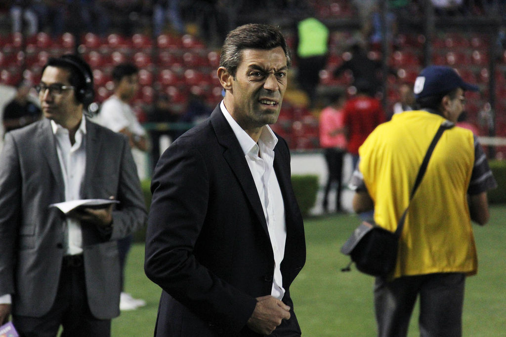 El entrenador del Santos Laguna, Pedro Caixinha, consiguió cortar la mala racha en el arranque del torneo. (Jam Media)