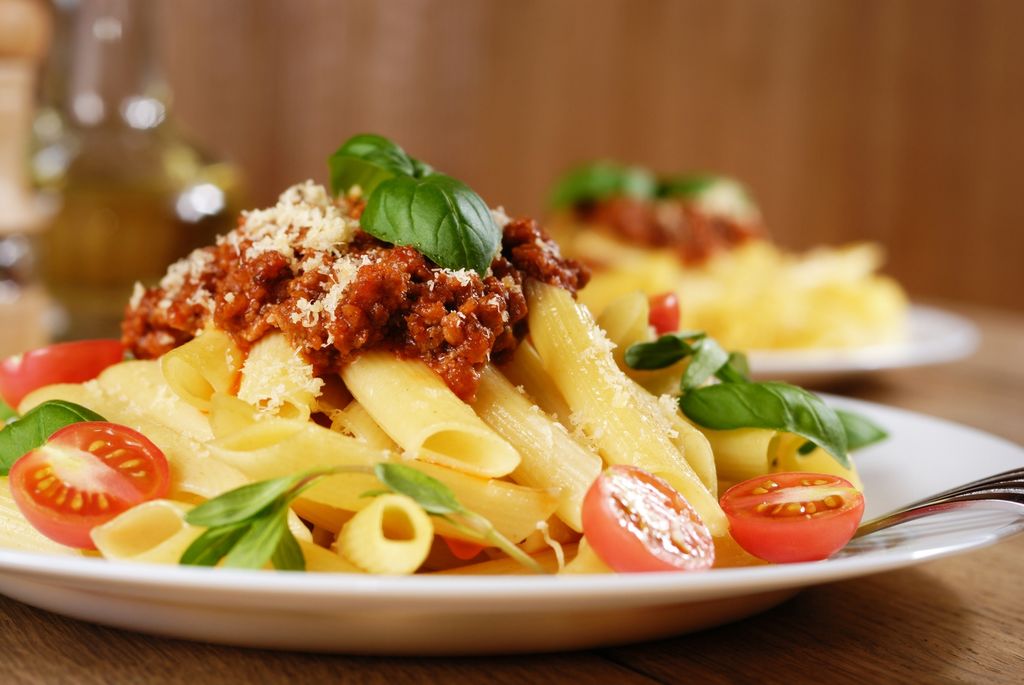 Pasta, una masa preparada con harina, con la que se hacen los fideos, tallarines, macarrones, canelones, raviolis. (ARCHIVO)