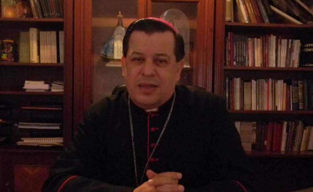 Gustavo Rodríguez Vega, arzobispo de Yucatán, aseguró que no hay que desoír los comentarios del sacerdote de Coahuila que aseguró que la medicina homeopática puede curar a los niños gays.