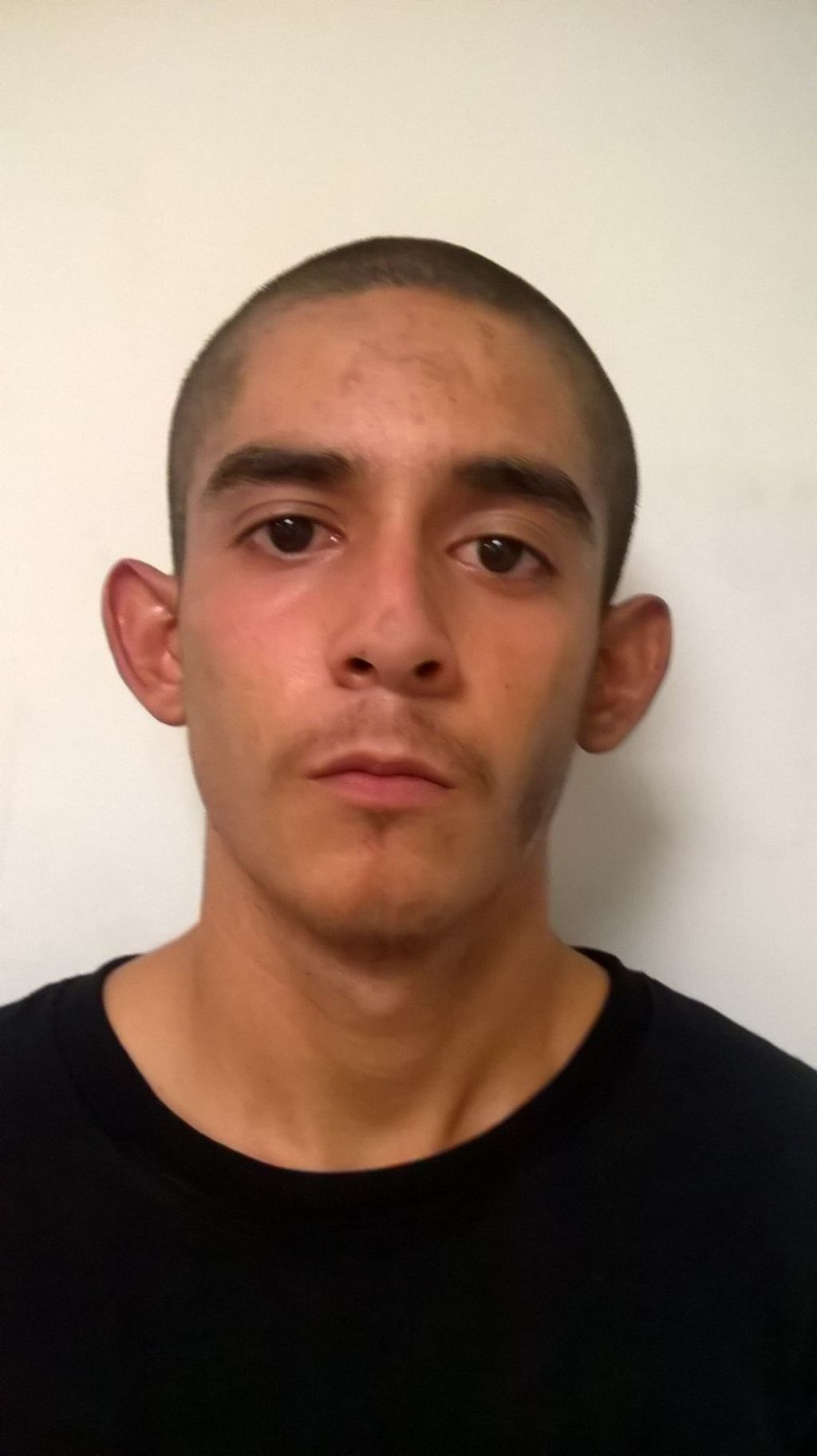 Gerardo Galindo Almanza, de 18 años, fue arrestado por traer droga.