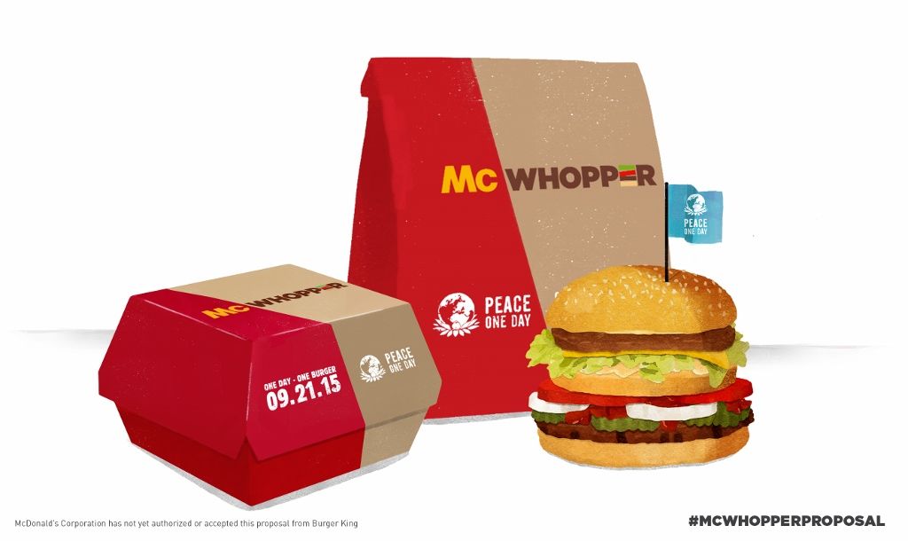  Burger King dice que llama a una 'tregua' con McDonald's para que ambos puedan crear una mezcla de sus dos hamburguesas más famosas. (AP)