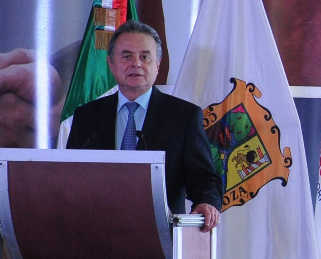 Coldwell visitó ayer esta ciudad para asistir a la apertura de la Convención Nacional de Delegaciones, Sectores y Ramas Productivas Torreón 2015 'Por una energía sustentable' de Canacintra. (Ramón Sotomayor)
