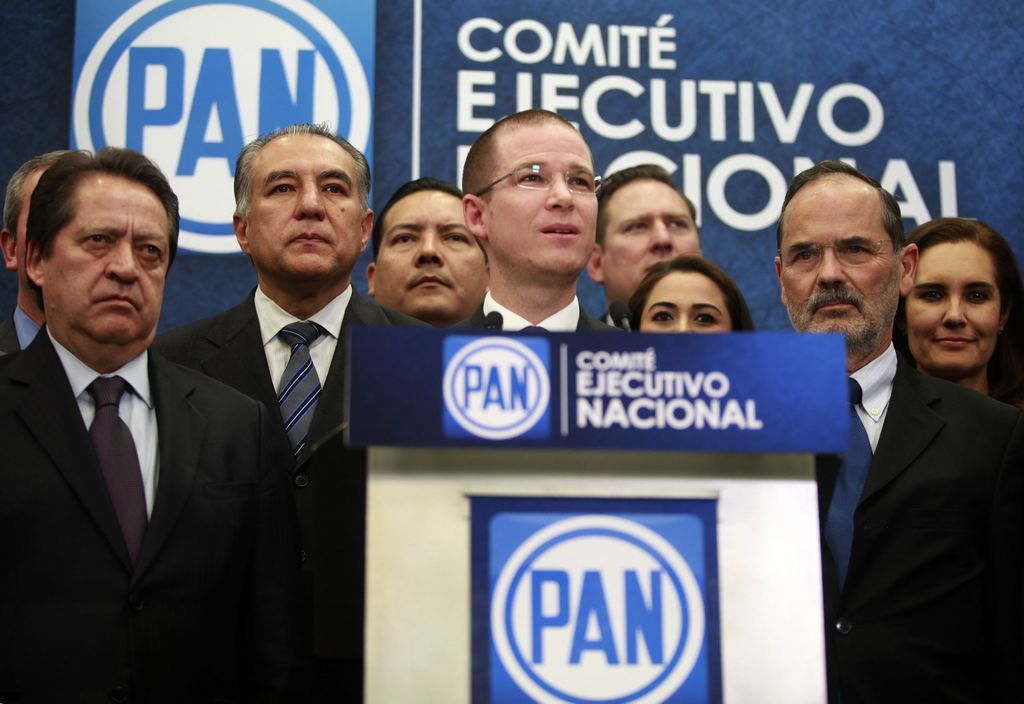 La agrupación encabezada por Salvador Abascal, dijo estar dispuesto a acompañar a Ricardo Anaya en el cumplimiento de sus compromisos en materia de anticorrupción. (AGENCIAS)