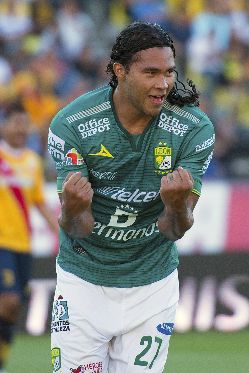 LA FIGURA. Carlos Peña anotó un doblete en la victoria de León 3-1 ante el Toluca.