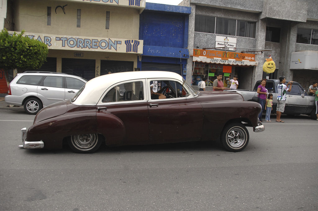 Automóviles y camionetas clásicas desfilarán por las calles de Torreón y montarán una exhibición en la plancha de la Plaza Mayor. Realizarán expo de automóviles clásicos