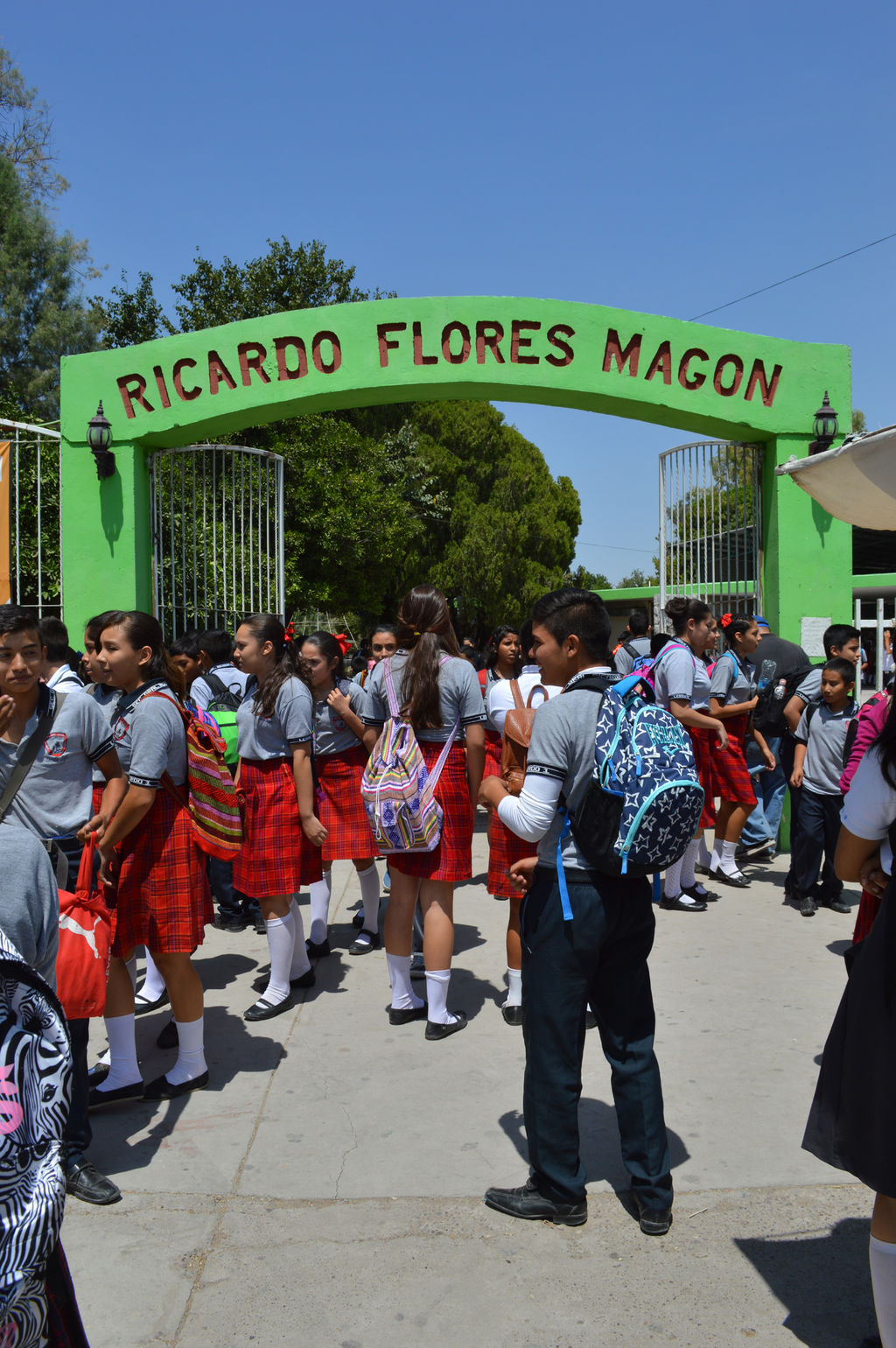 Celebra. Cumple 50 años de dar servicio la secundaria  general Ricardo Flores Magón. (EL SIGLO DE TORREÓN)