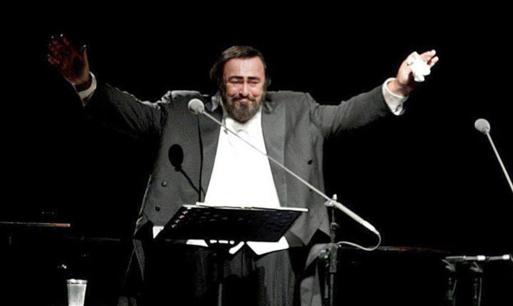 Pavarotti es plenamente reconocido por sus roles principales en óperas como “Aida”, “Ballo in Maschera”, “La Boheme”, “La Triavata”, “I puritani”, “Rigoletto” “Tosca” y “L´Elisir d´Amore”, entre otras. (ARCHIVO)