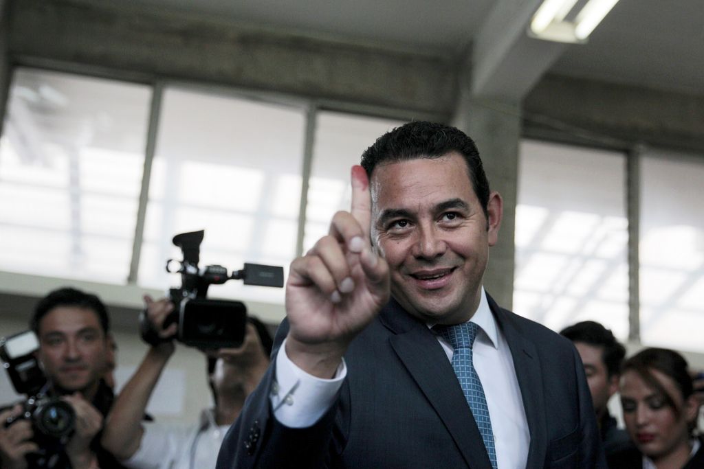 Morales gana en Guatemala con 24.42% de votos a falta de escrutar 5% de mesas. (EFE)

