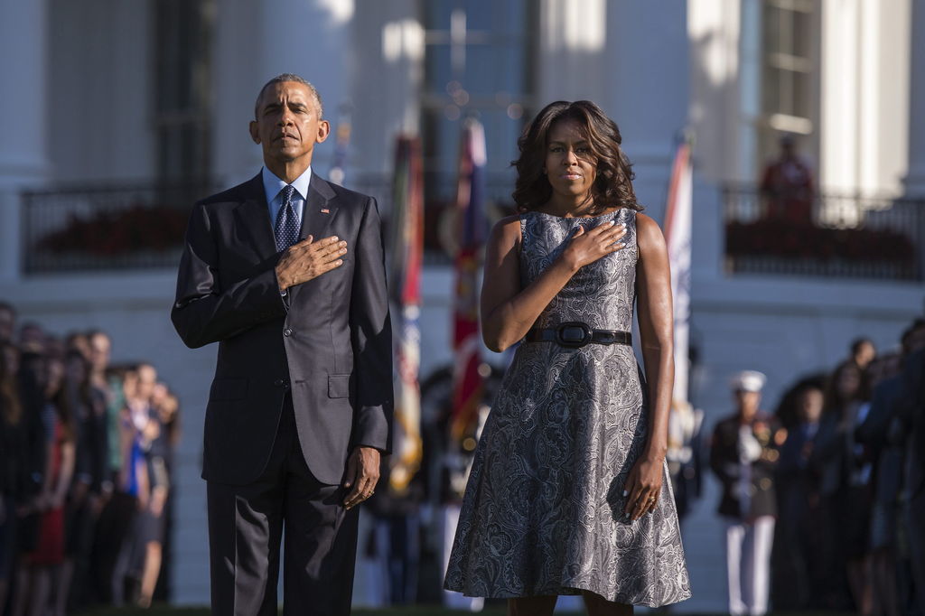 El presidente Obama guardó un minuto de silencio por las víctimas. (EFE)