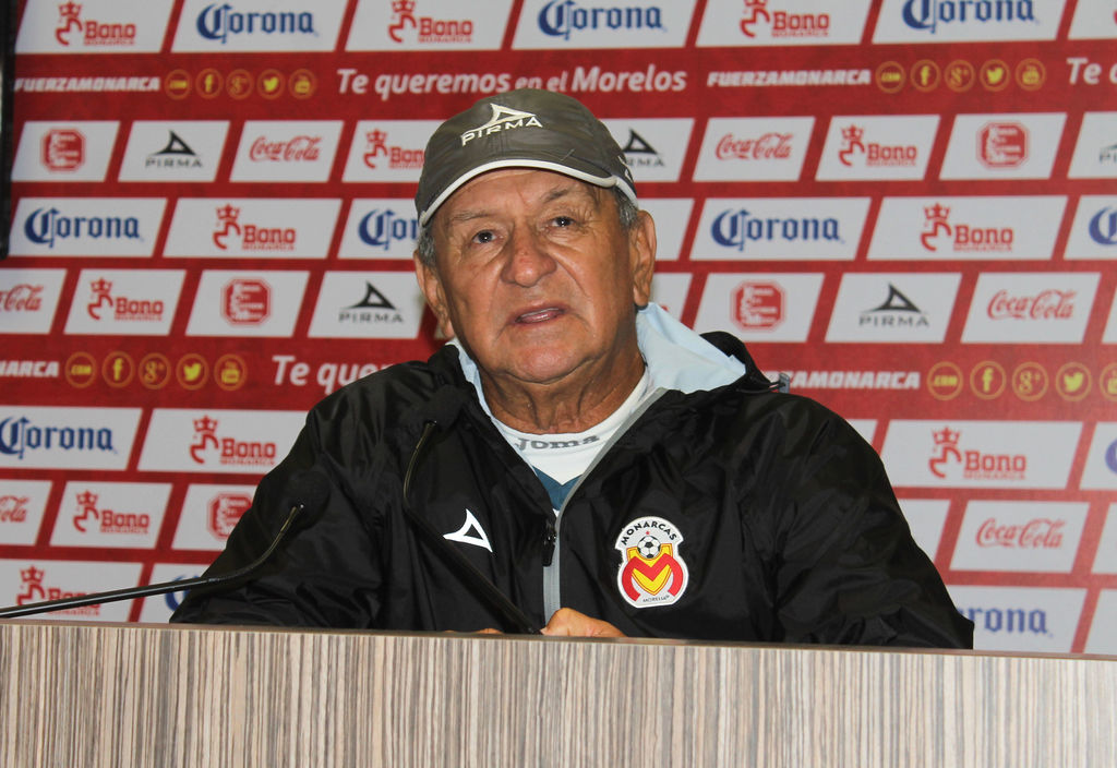 El técnico de Monarcas Morelia, Enrique Meza, refirió que para el encuentro ante Monterrey, el equipo debe mejorar en todos los sentidos y cometer el menor número de errores, para no sufrir como en el juego de la víspera ante Chivas del Guadalajara.