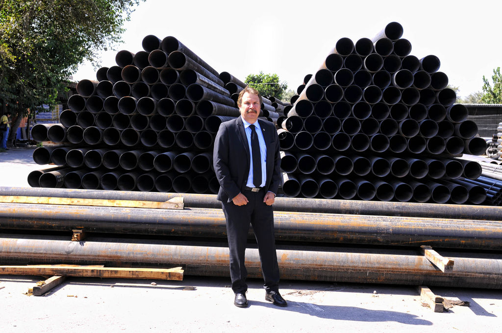 Planta. Eugenio Treviño relató que se trabaja en la construcción de una fábrica de tubería de acero en Torreón, la cual se instalará en el Parque Pymes en Mieleras y estará lista en mayo de 2016.