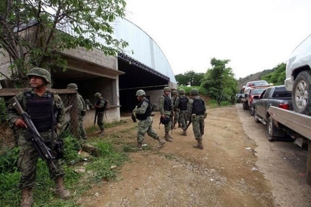 Los elementos de la SEDENA estaban siendo procesados por el delito de ejercicio indebido del servicio público, al presuntamente ocultar la ejecución extrajudicial de 22 personas. (ARCHVO)