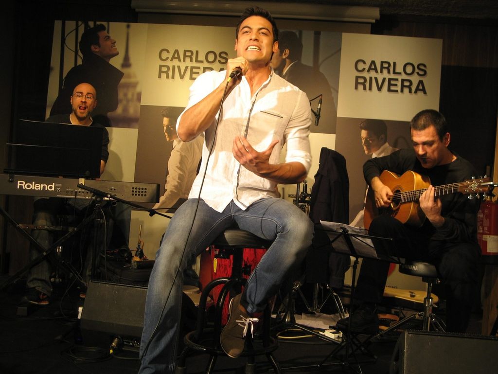 El intérprete mexicanoestrenó este viernes, a nivel mundial, el videoclip de la canción “¿Cómo pagarte?”. (ARCHIVO)
