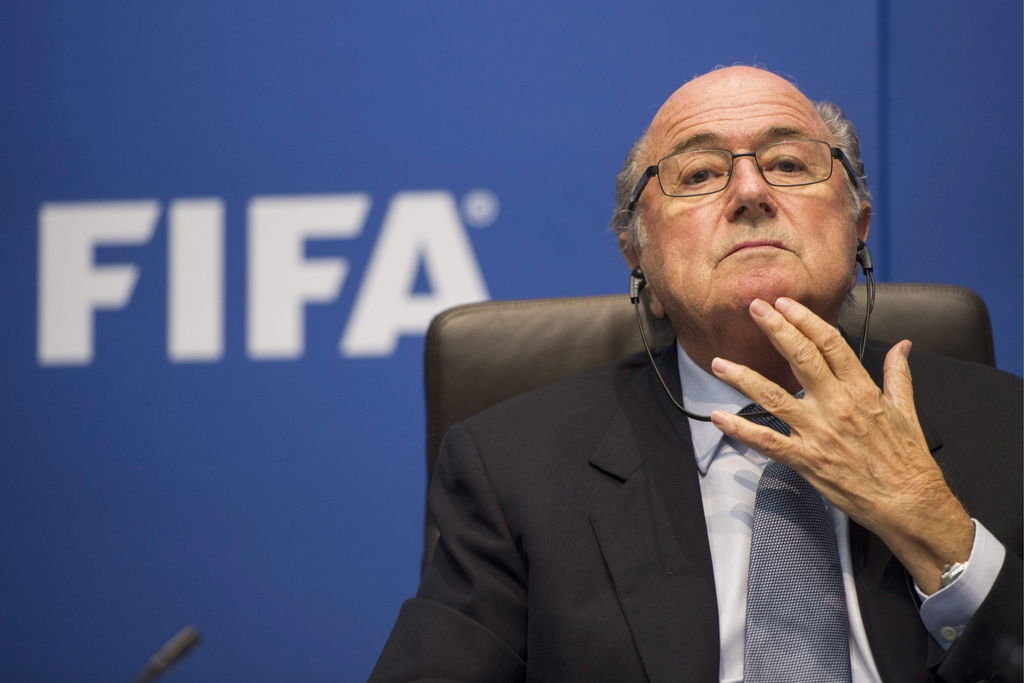 El suizo Joseph Blatter aseguró que seguirá en la lucha por ser presidente de la Federación Internacional de Futbol Asociación; confía en que la 'obra de su vida' seguirá intacta. (EFE)