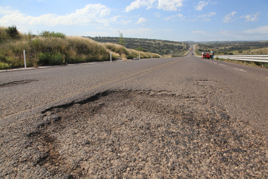 Mejoras. Urge un estudio en zonas dañadas de la supercarretera Durango-Mazatlán y la SCT debe reparar lo que sea necesario. 