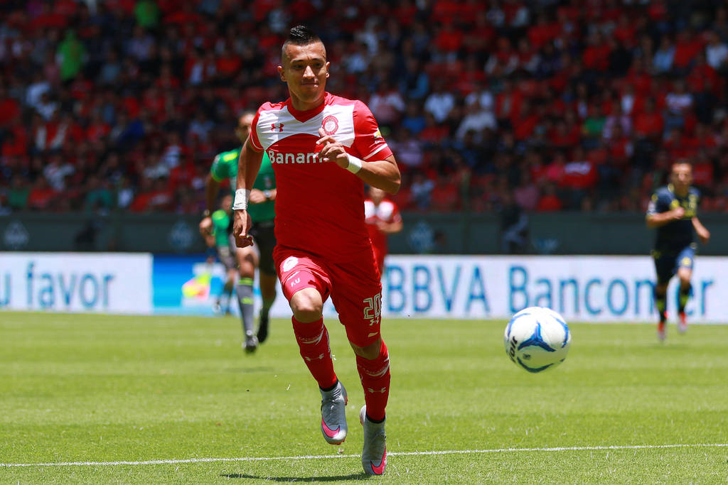El villano. Fernando Uribe falló un tiro penal en final del partido entre Toluca y América. 