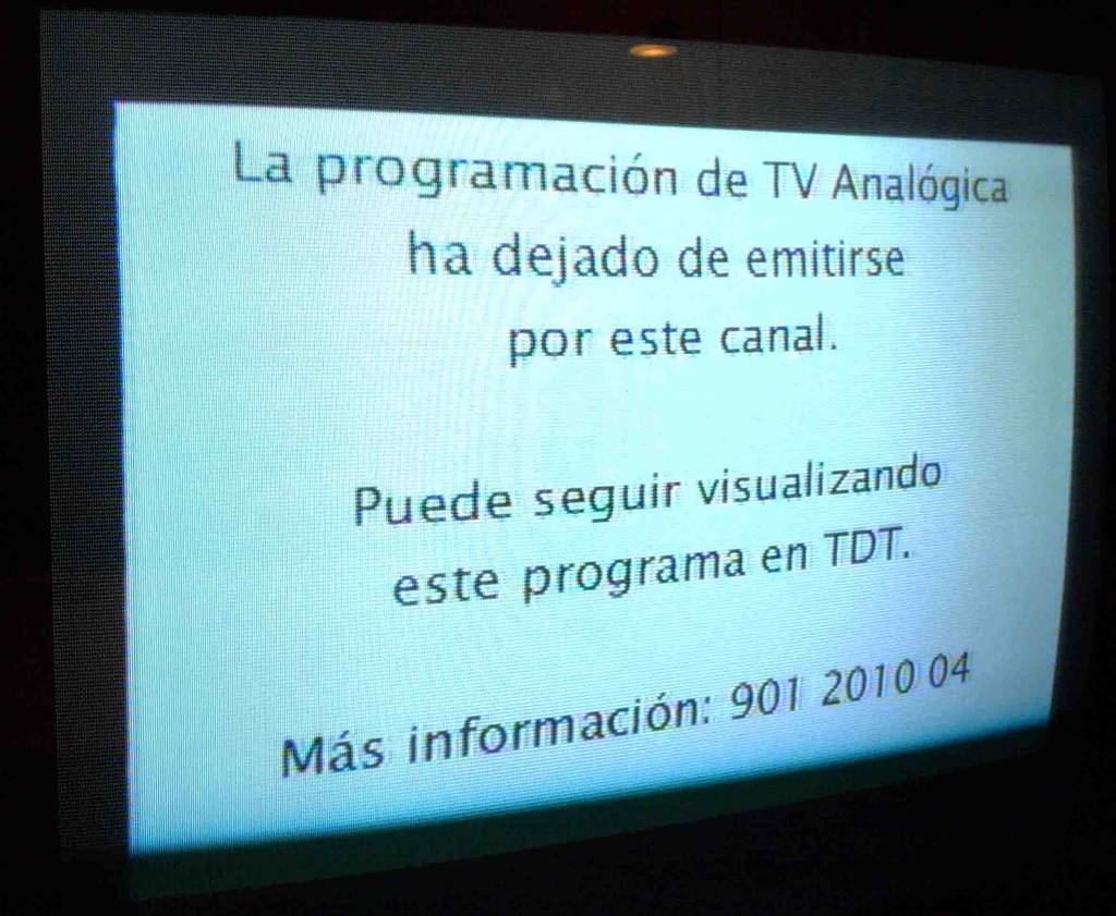 Apagón. Los televisores del municipio de Nazas ya no reciben ninguna señala de televisión abierta, están apagados.