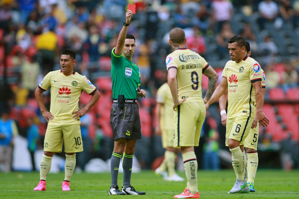 César Arturo Ramos será el encargado de aplicar el reglamento el miércoles cuando América reciba a León en el Estadio Azteca. (JAMMEDIA)