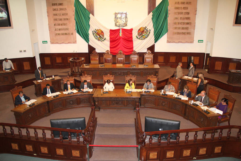 El amparo busca que se ordene al Congreso de Coahuila eliminar la reserva de toda la documentación relativa a la deuda pública estatal. (ARCHIVO)