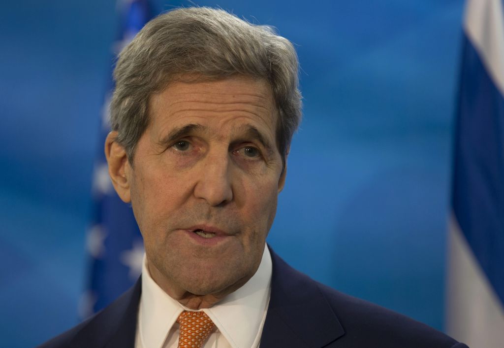'Todos y cada uno de nosotros puede hacer algo para poner fin a la violencia de género', sostuvo Kerry en un comunicado. (ARCHIVO)