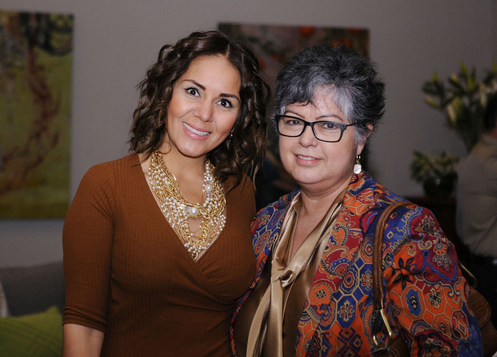 Eunice Aguilar y Gaby Moreno.