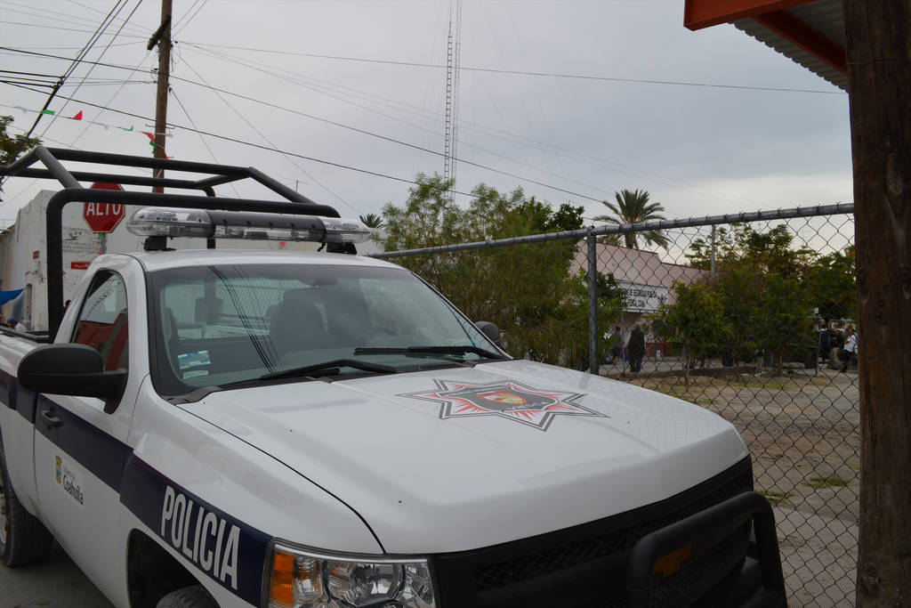 Sólo roban armas. La PGJE de Coahuila detalló que las patrullas y mobiliario de la DSPM no sufrieron daños luego del asalto. (EL SIGLO DE TORREÓN)