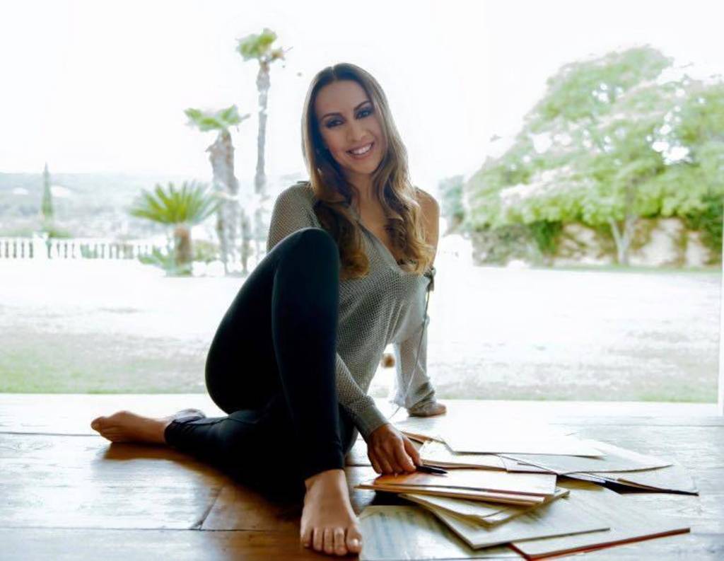 Estreno. La cantante española presentó el videoclip de su tema Jamás, el cual pertenece a su nuevo disco que se titulará Lubna. (Cortesía)