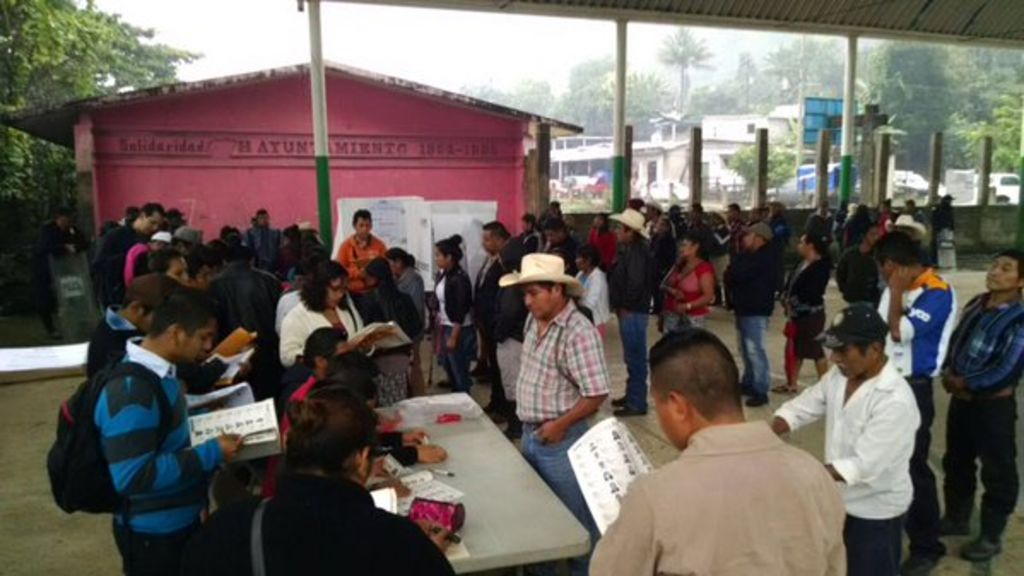 Durante la jornada electoral podrán votar los 7 mil 744 ciudadanos inscritos en la lista nominal de Tapilula. (TWITTER)