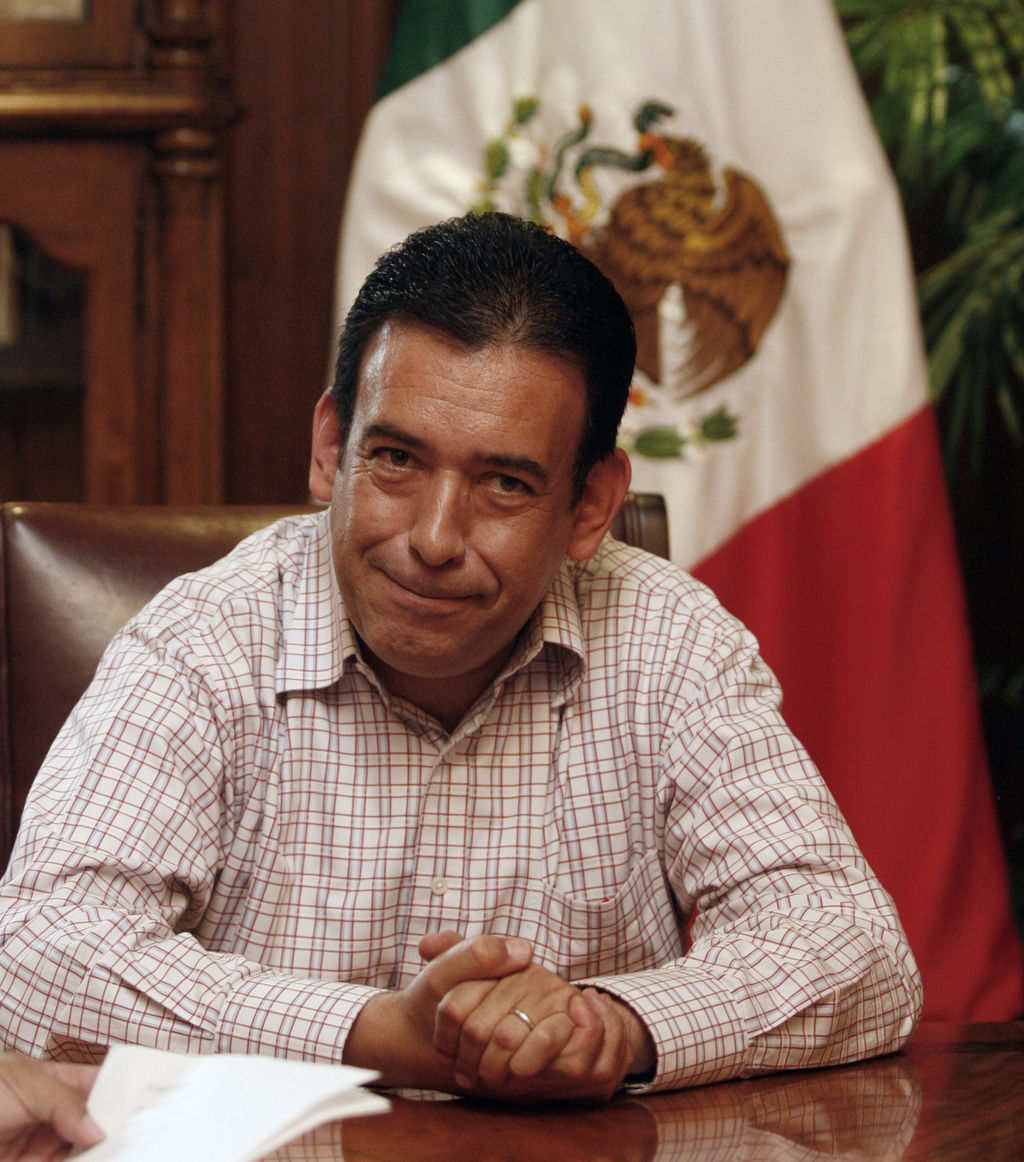 El político de 49 años y hermano del actual gobernador de Coahuila, Rubén Moreira, fue detenido este viernes en el madrileño aeropuerto de Barajas por blanqueo de capitales procedente del narcotráfico y otros delitos. (EFE)