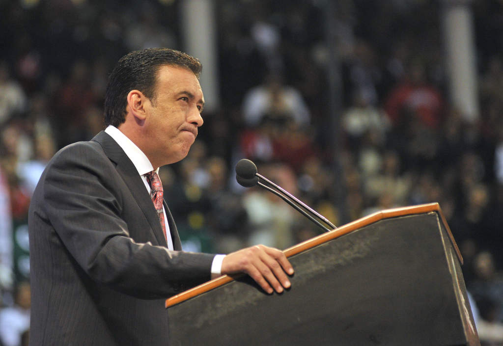Despedida. Humberto Moreira en su último informe de Gobierno celebrado el 4 de noviembre de 2010 en el Coliseo Centenario. (EL SIGLO DE TORREÓN)