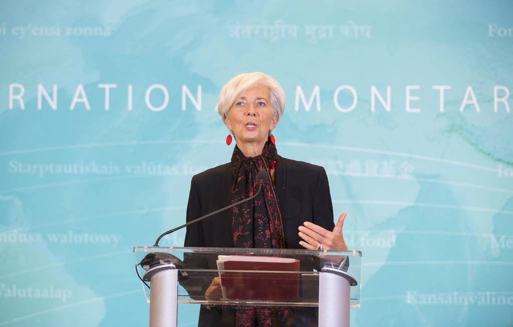 Riesgos. Christine Lagarde, directora-gerente del FMI que estimó una reducción en el crecimiento de las economías. (EFE)
