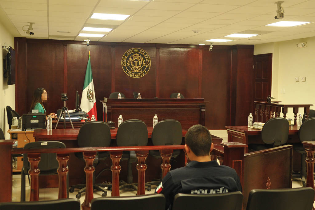 Imputación. La audiencia se desarrolló ayer en el Palacio de Justicia de Gómez Palacio.
