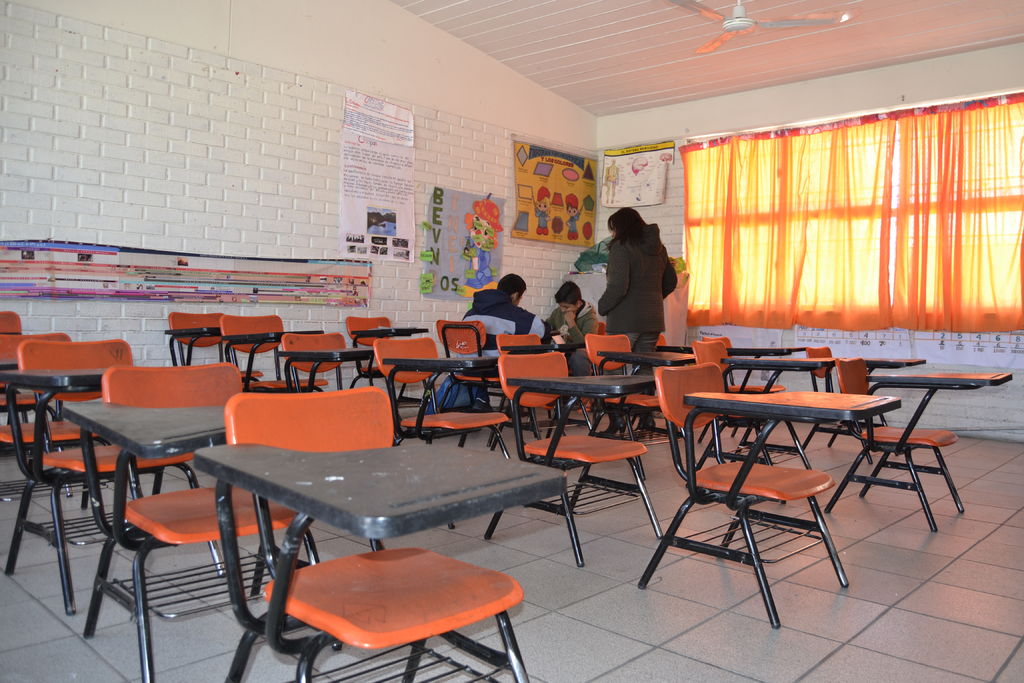 Escuelas de Torreón registraron baja asistencia por el frío. (EL SIGLO DE TORREÓN) 
