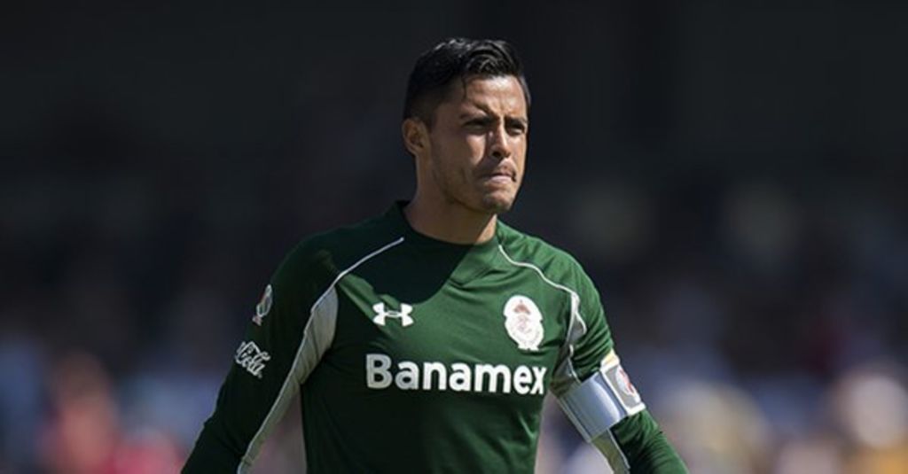 Talavera dijo desconocer si será ventaja para el cuadro mexiquense la ausencia en la portería del Puebla, del argentino Cristian Campestrini, quien deberá pagar un duelo de suspensión. (ARCHIVO)