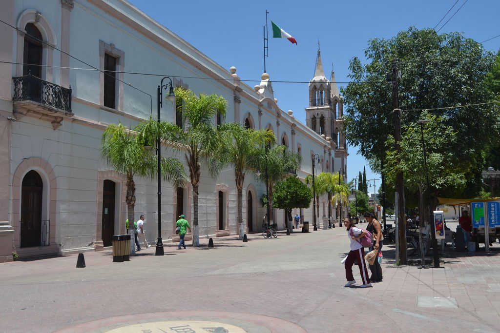 El secretario del Ayuntamiento, Gerardo Lara Pérez, dijo que este día de descanso es considerado para personal administrativo del Municipio. (ARCHIVO)