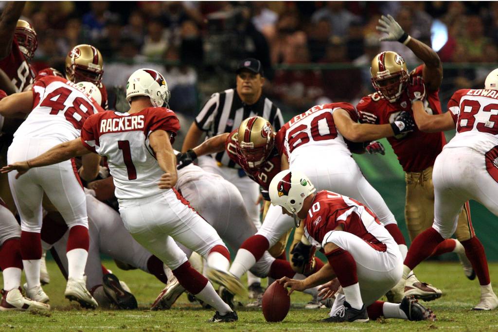 Cardenales de Arizona y 49ers de San Francisco se enfrentaron en 2005 en el Estadio Azteca. (Agencias)