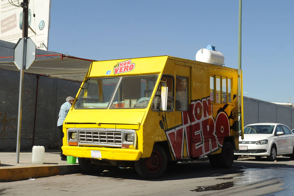 Toma forma. El proyecto de los food trucks inicia con un negocio ya formalizado, se busca que ninguno esté fuera de norma. (ARCHIVO)