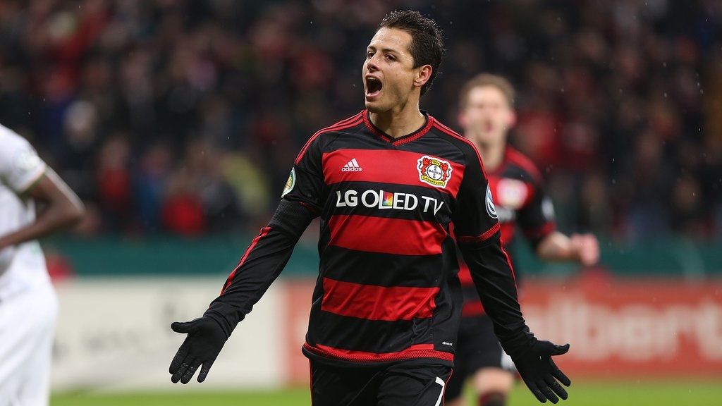 'Chicharito' ha tenido una estupenda temporada con el Leverkusen. (TWITTER)