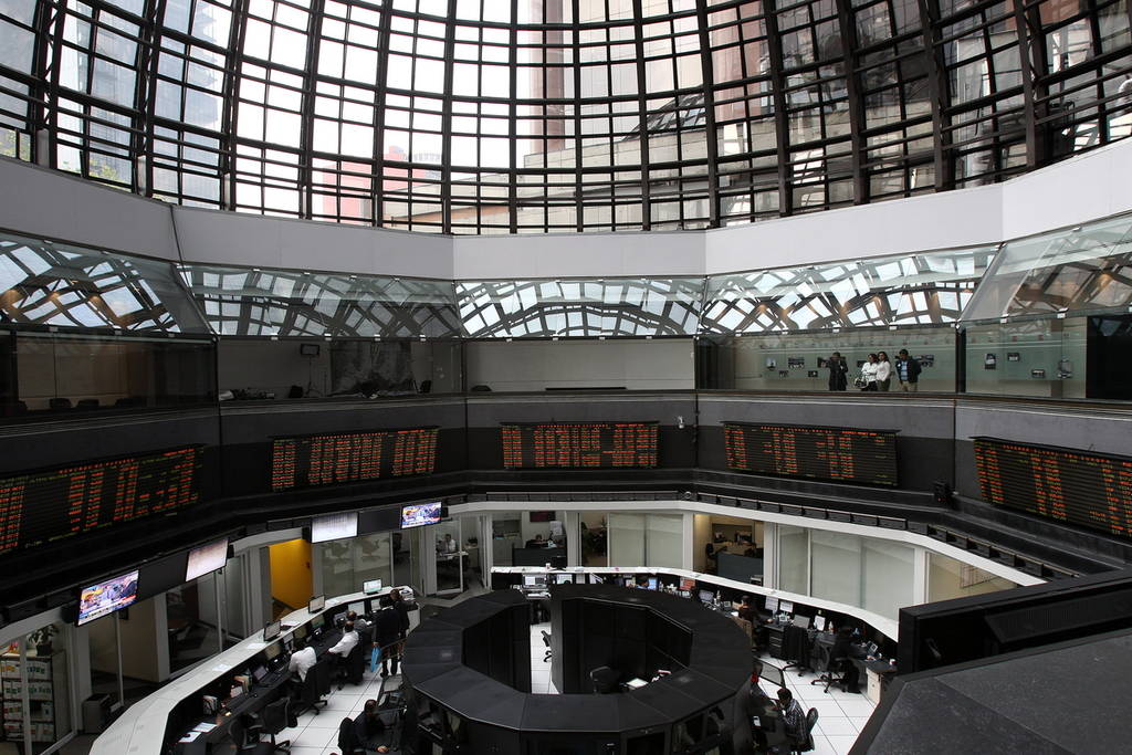 Bursátil. En lo que va el mes de febrero, la Bolsa Mexicana de Valores registró una contracción de 2.78 por ciento.