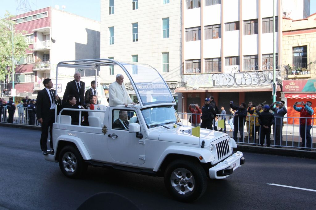 El Papa realizó esta mañana su segundo recorrido por las calles de la Ciudad de México. (NOTIMEX) 