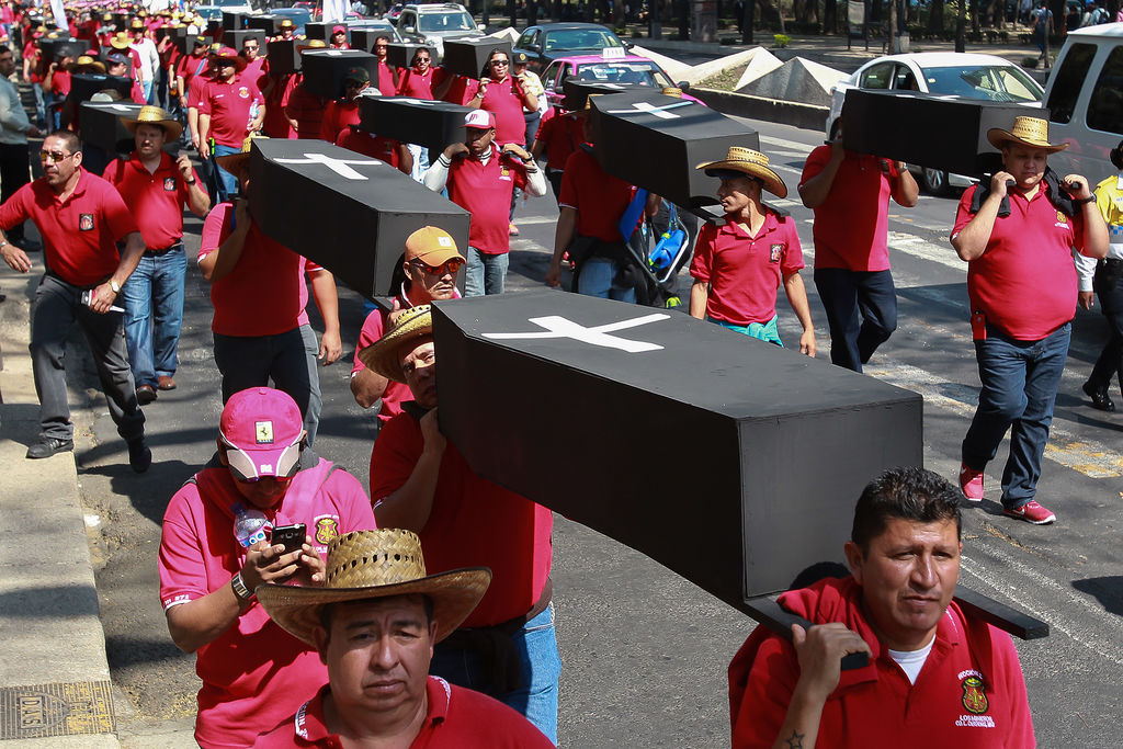 Protesta. Aspectos generales de la marcha que realizaron cientos de mineros en la Ciudad de México.(NOTMEX)