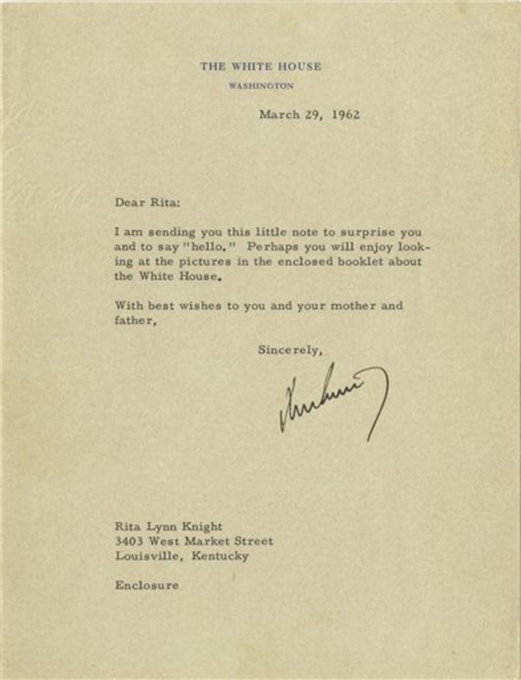 Kennedy le escribió a Rita una carta fechada el 29 de marzo de 1962 'para sorprenderte y decir 'hola'''. (AP)