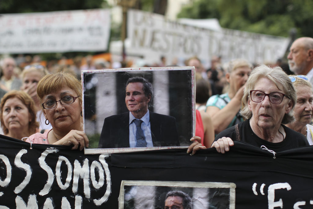 Encubrimiento. La muerte del fiscal ocurrió después de que éste acusara a la presidenta Cristina Fernández.